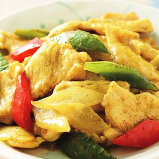 pollo al curry（咖喱鸡片）