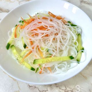 3. Салата от бобено фиде