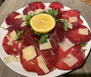 Carpaccio di bresaola