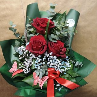 Buket 3 ruže crvene 