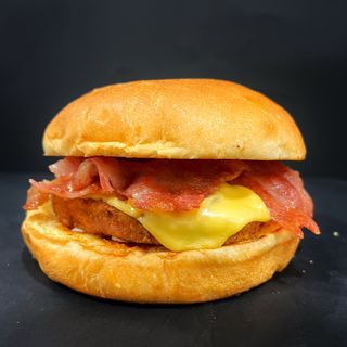 Chicken Cheese Bacon Burger