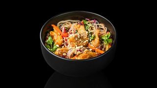 Салат з холодною рисовою локшиною та куркою