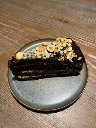 თხილი შოკოლადში