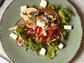 Салат Ліверпуль (200g)