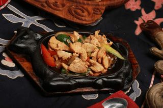 Курица на жаровне с овощами (300 гр.)