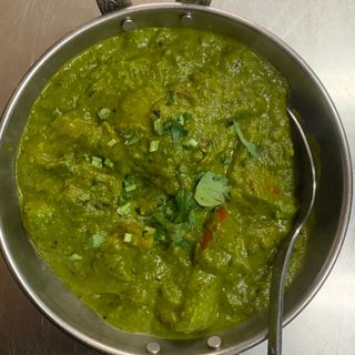 Chicken Curry Haryali