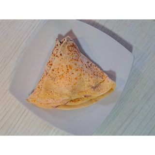 Palačinka sa pečenicom, sirom i pavlakom