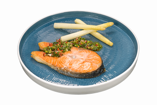 Котлет от сьомга с чимичури и аспержи(250г)