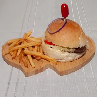 Cheeseburger + Sky Cola