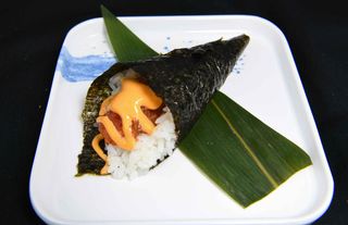 47. Temaki spicy tonno
