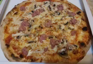 Salsiccia e funghi