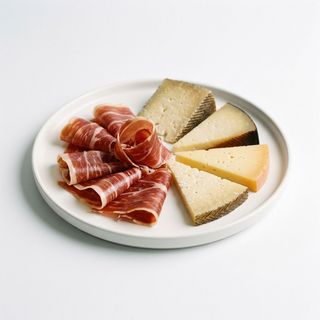 Tabla De Jamón Y Queso