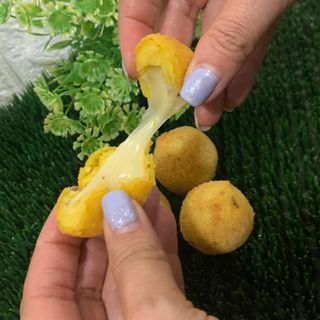 15 Bolinhas de queijo