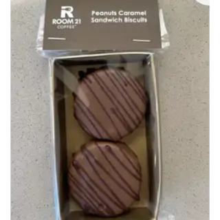  Peanuts Caramel Sandwich Biscuits  Milk     