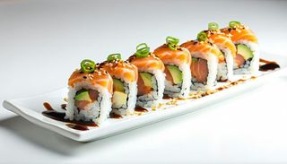 217 Sake chori roll