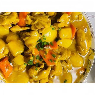 Pollo Con Salsa Curry