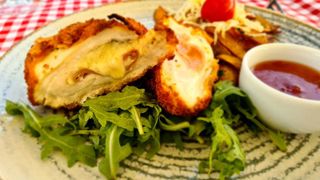 Rolantine di polo (rulou de pui pane)