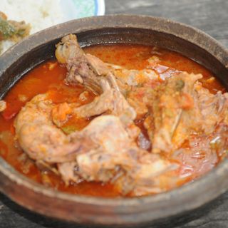 Kédjénou De Pondeuse (entier) + Accompagnement