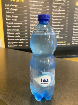 Acqua frizzante 50 cl