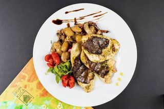 Piletina saltinbocca