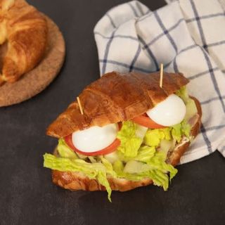 Porción tarta red velvet