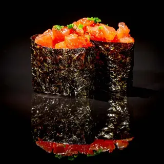 G3 Gunkan spicy tuna