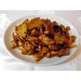 Cerdo Con Bambú Y Setas