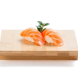 123. Nigiri sake - 2 pezzi