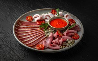 Platou specialitatea casei