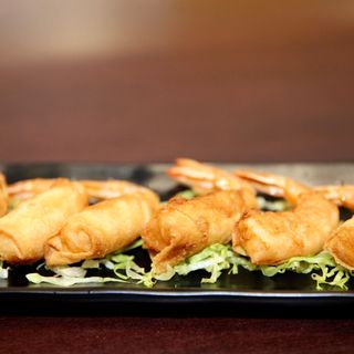 E9 - Rollitos de gambas (6 uds.)