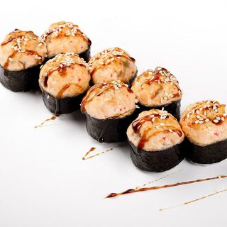 Запеченные роллы с лососем