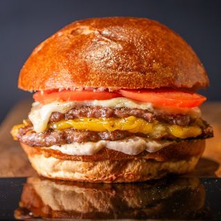 Дабъл-дабъл чийз бургер