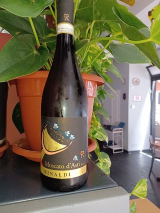 Moscato D'Asti Docg   750cl 