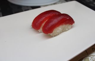 Nigiri Tonyina