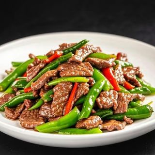 68. Ternera Con Pimiento Verde