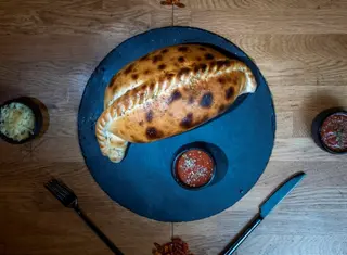 Pizza Calzone mica