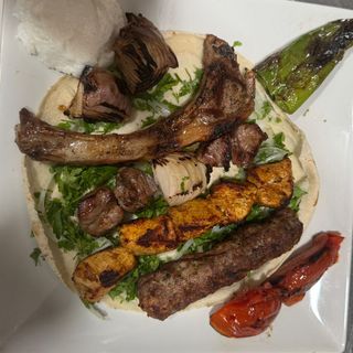 Petit Libanes mix grill