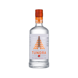 Водка Tundra Forest Northern Cloudberry (0,5 л.)
