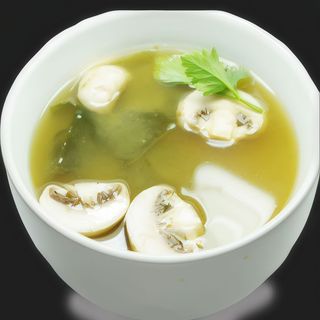 E9.Sopa Miso Con Salmón