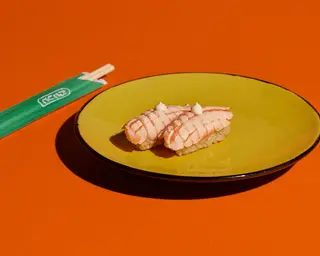 Tataki-Sake niguiri (2 Uds.)
