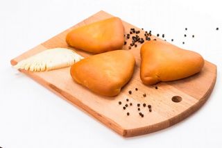 Пирожок с капустой