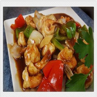 Gambas Con Salsa Picante