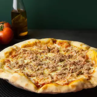 Pizza De Atún Y Queso