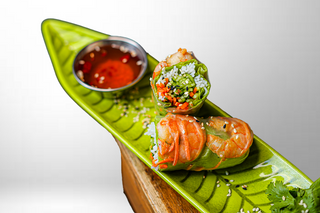 СПРІНГ РОЛ З КРЕВЕТКОЮ