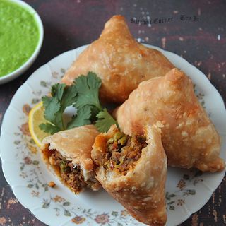 Keema samosa