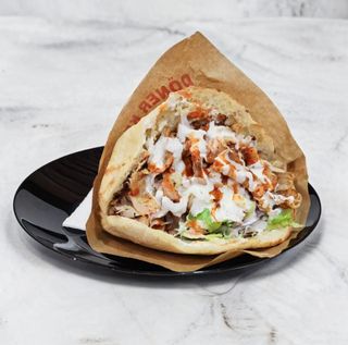 Bułka z frytkami bez surówek