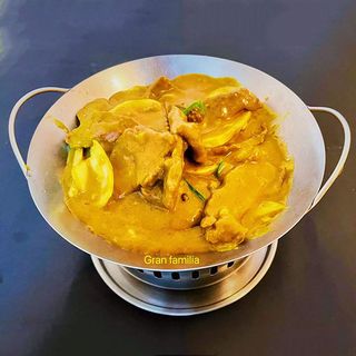 40 Ternera Con Salsa Curry