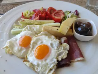 Bife Beograd doručak 350 gr