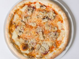 Неополітана з сирними бортиками (500g)