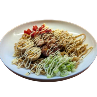 Ramen Hiyashi De Pollo